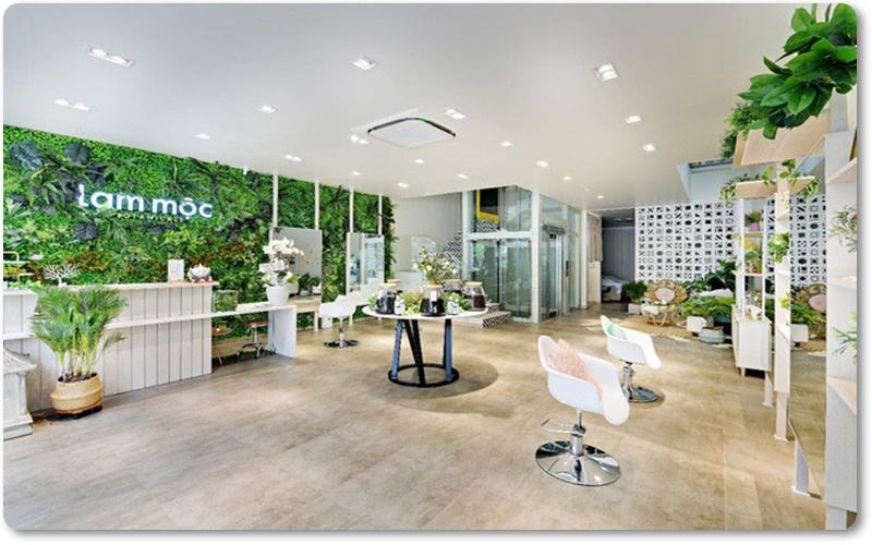 Lam mộc có dịch vụ chăm sóc và tư vấn rất tận tình