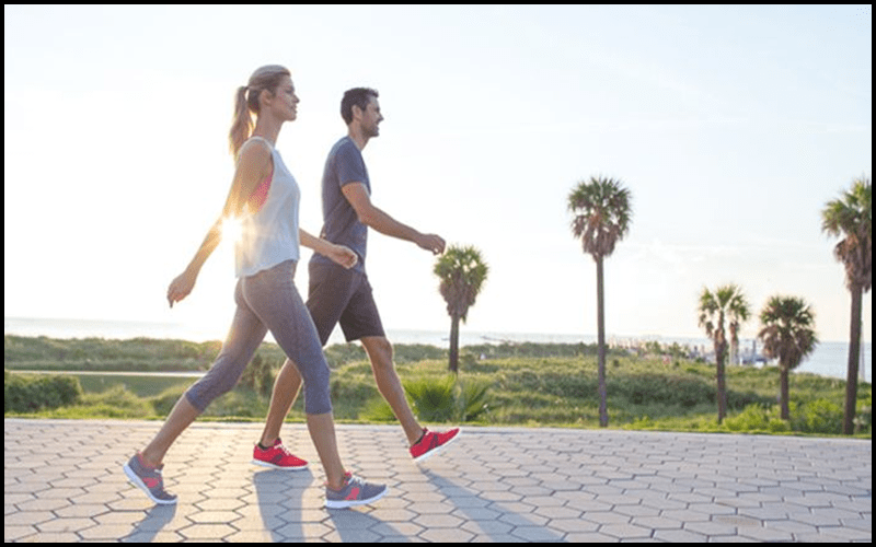 đi bộ là thói quen nào giúp giảm cân cho người bận rộn