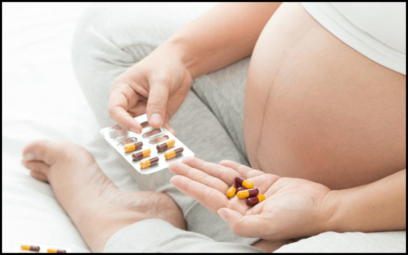 Cần hỏi ý kiến bác sĩ trước khi dùng bất cứ loại thuốc nào 