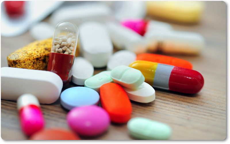 Chị em nên kết hợp dùng thuốc với chế độ ăn uống và sinh hoạt khoa học