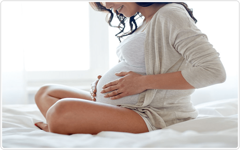 Ốm nghén thường khiến phụ nữ cảm thấy mệt mỏi khi mang thai và giảm ham muốn.