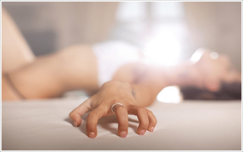 bạn không nên tự sướng quá nhiều, vì như vậy sẽ hình thành thói quen xấu và ảnh hưởng đến sức khỏe cũng như tâm lý của bạn.